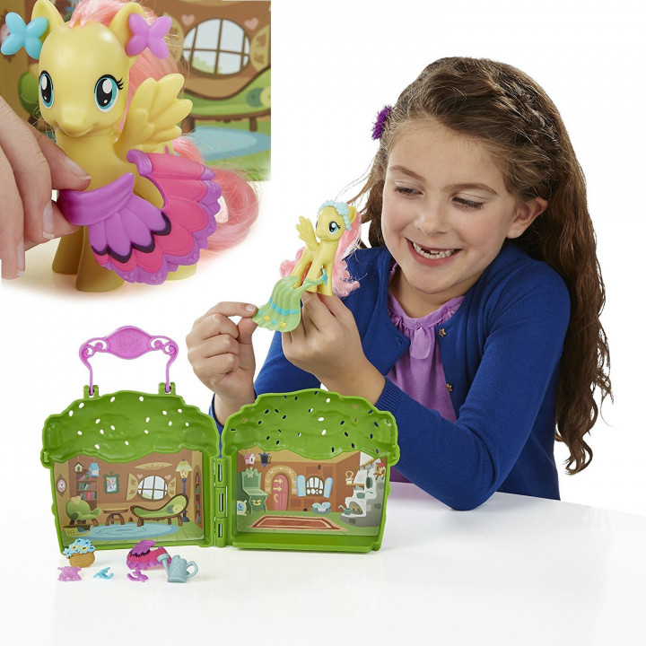 My Little Pony cottage, pony na chatě